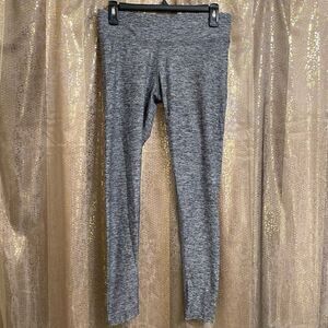 PINK Victoria's Secret Gray Ultimate Full Length Leggings, Small